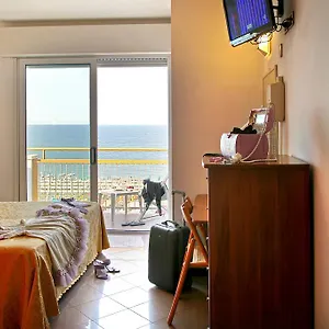 Patrizia 3*, Milano Marittima Italia